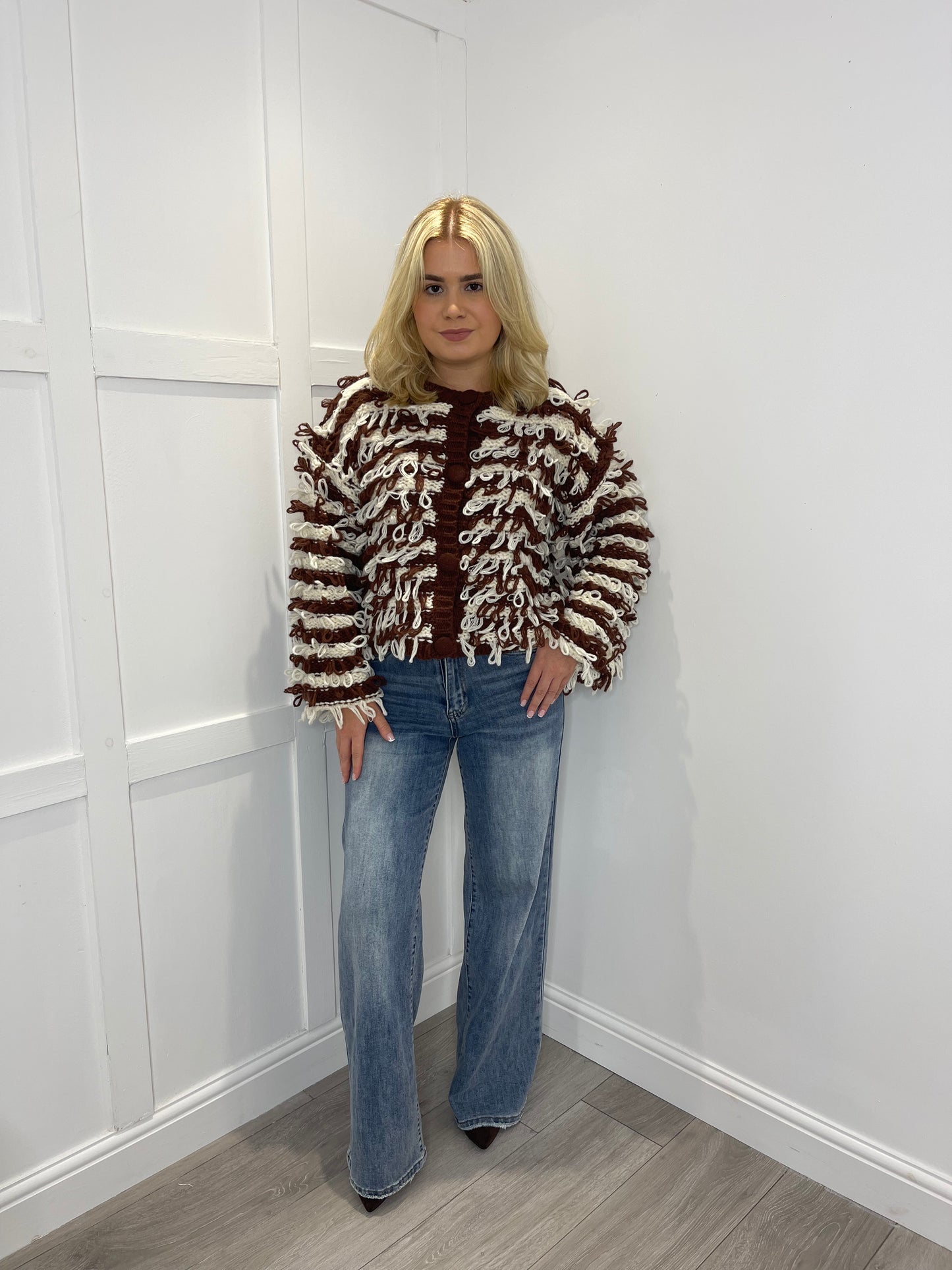SUSIE Premium Contrast Brown & White Loop Cardigan