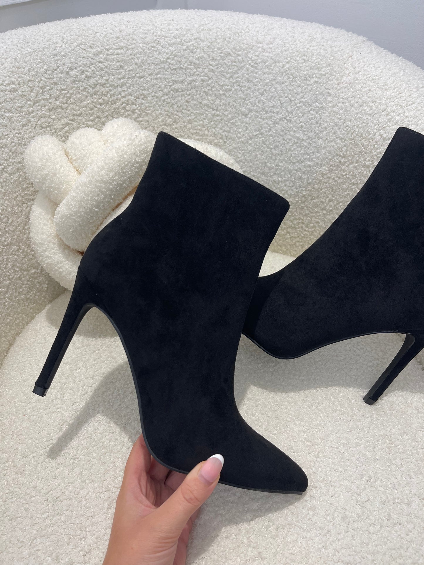 PAISLEY Black Heel Ankle Boots