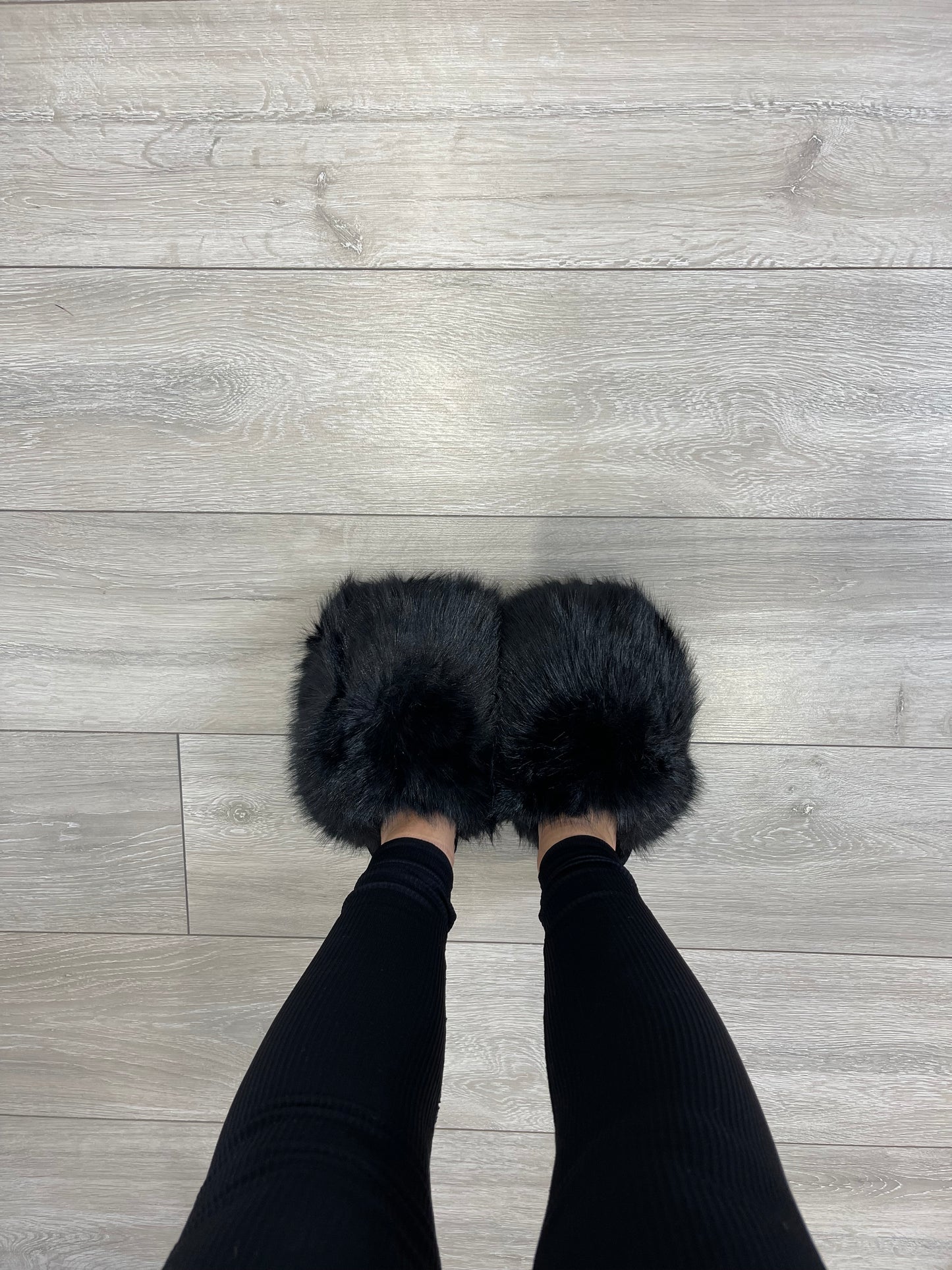 GRACE Extreme Faux Fur Slippers