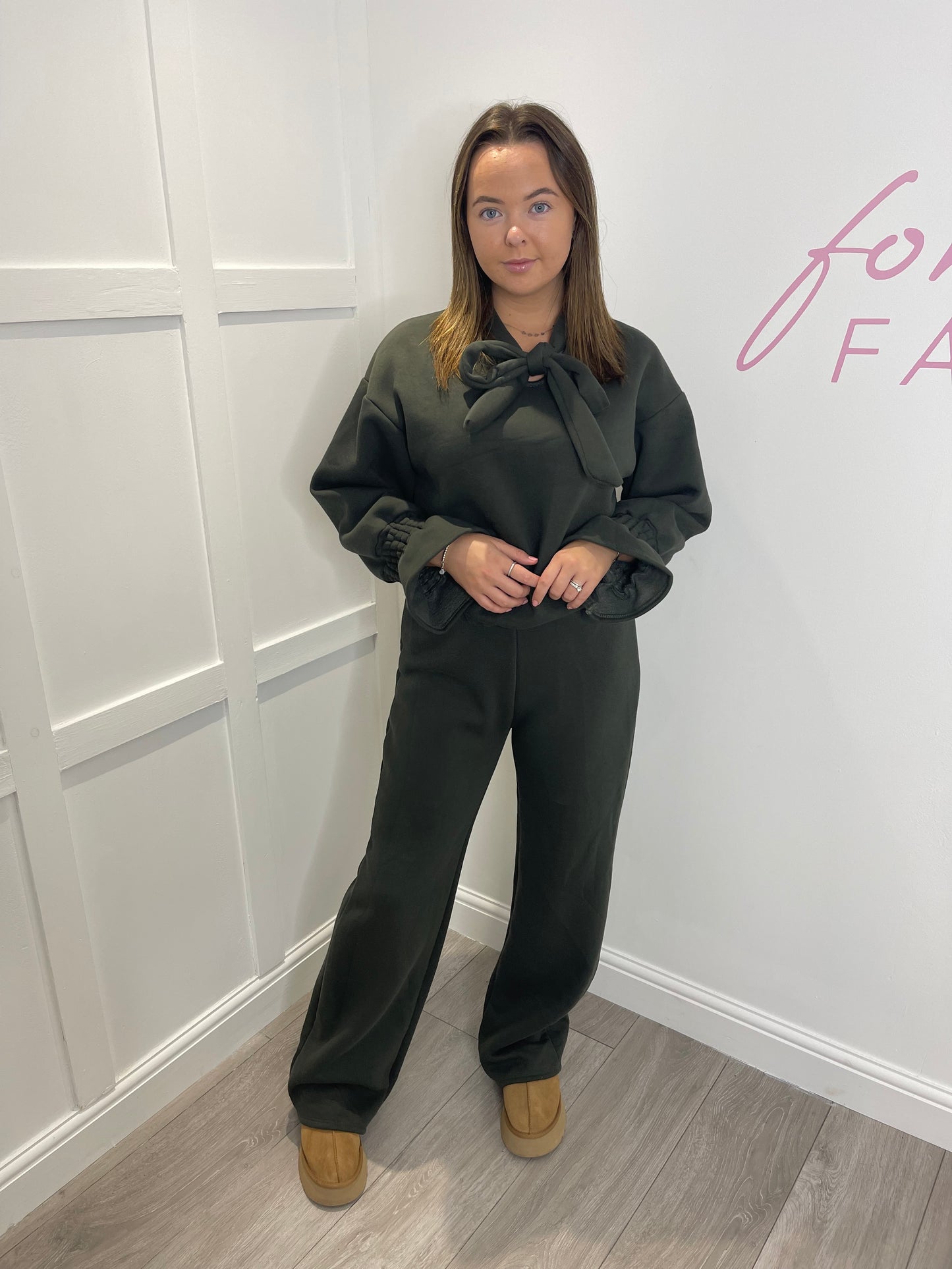 LIDIA Premium Thick Khaki Bow Tie Loungewear Set
