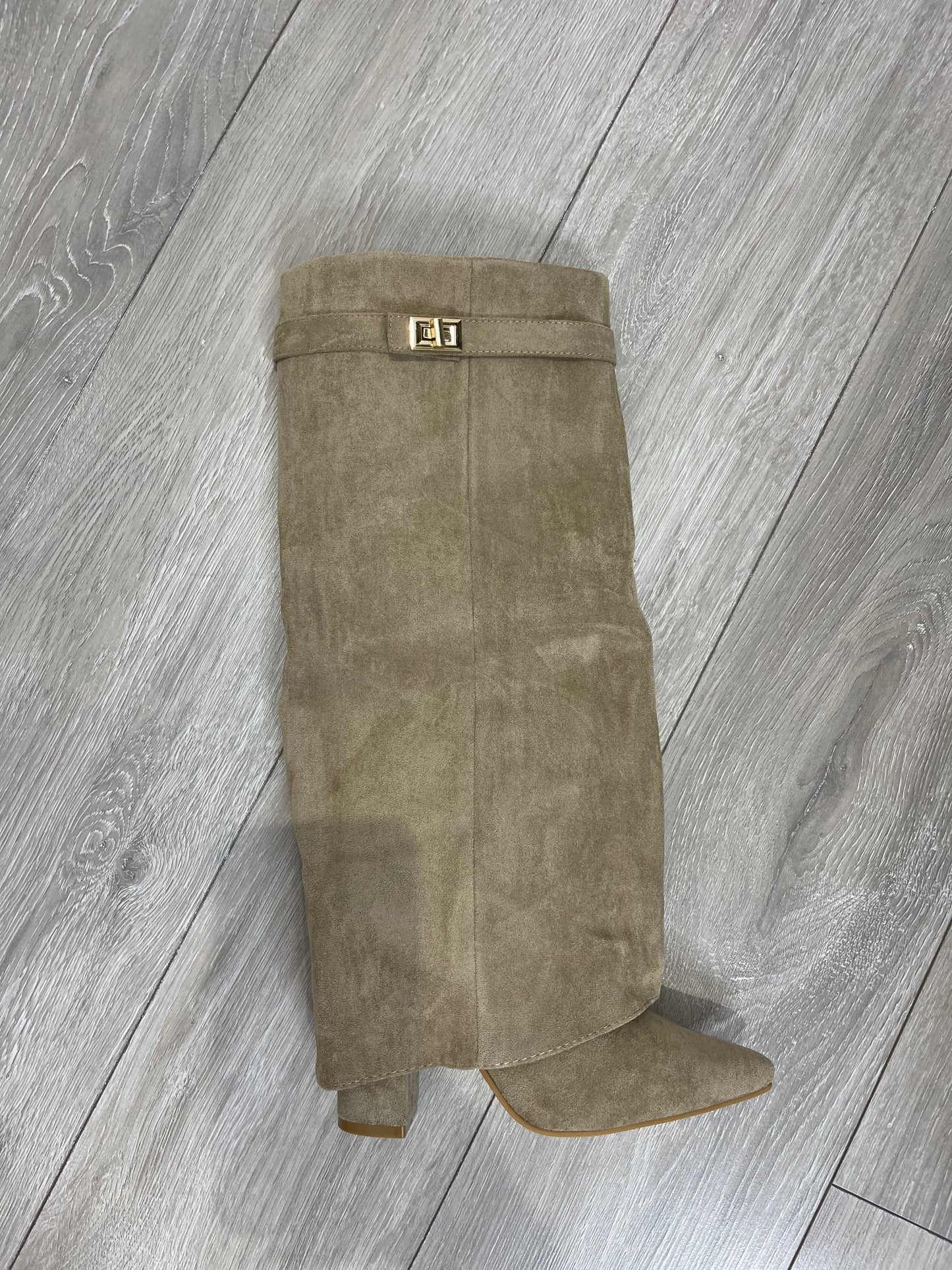 TILLIE Beige Suede Lock Boots