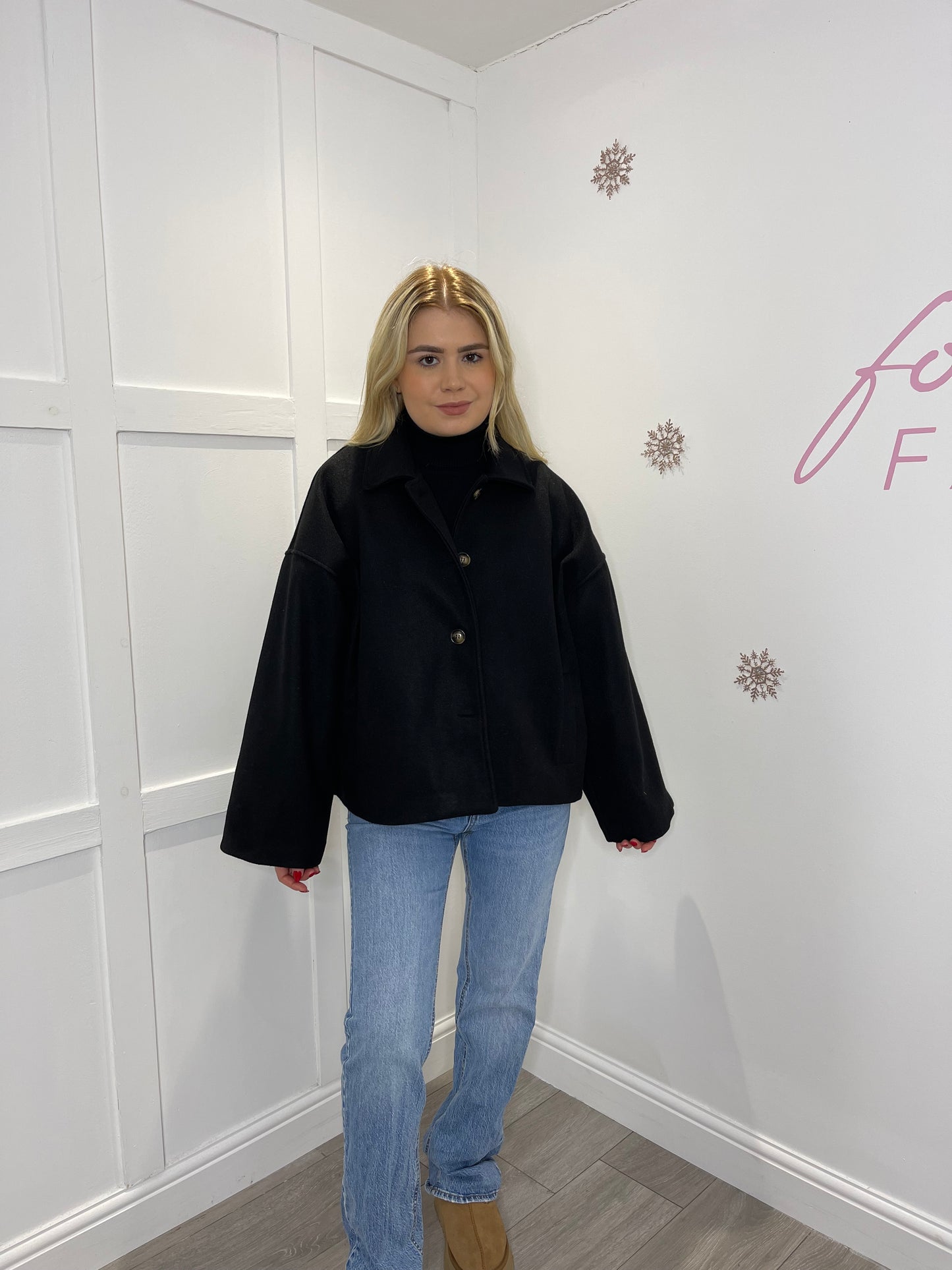 AMANDA Black Thick Button Jacket
