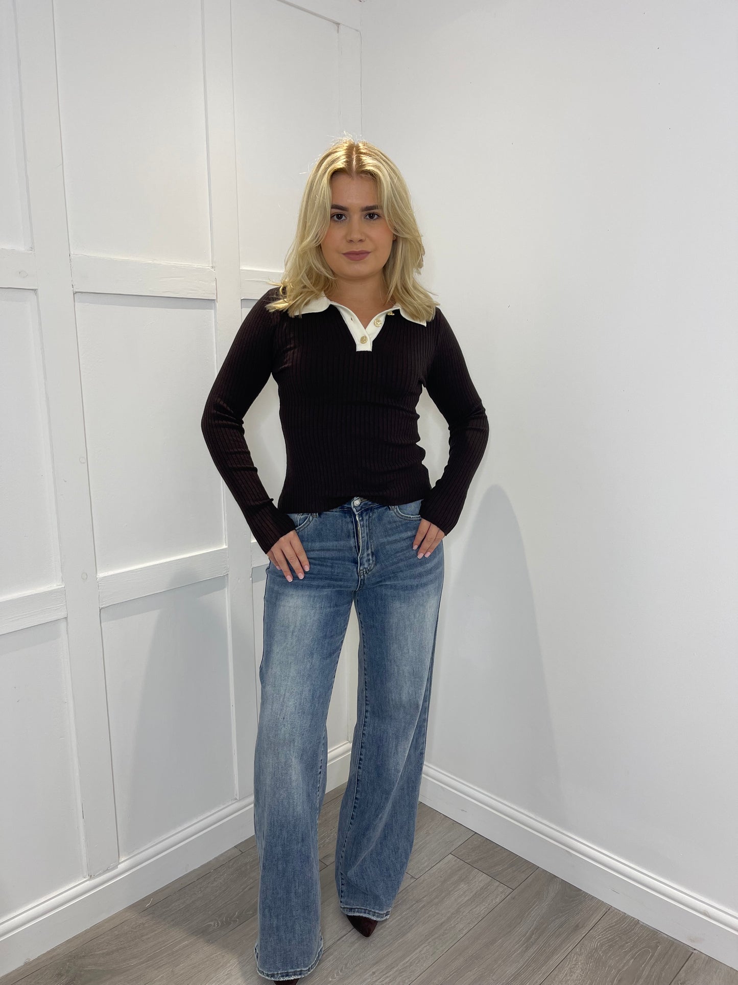 TRUDI Mid Blue Wash Wide Straight Leg Jeans