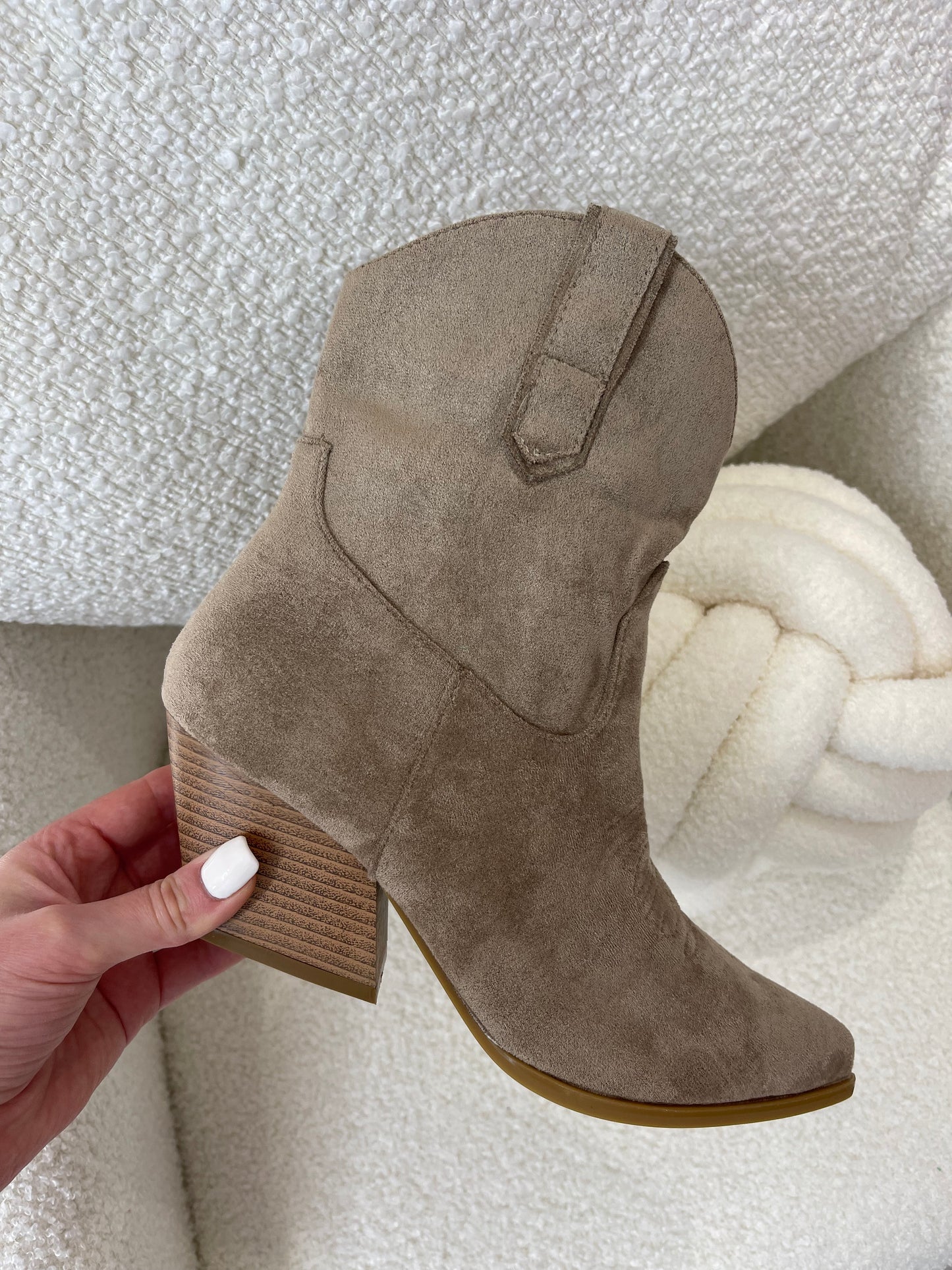 KIRA Western Cowboy Boots