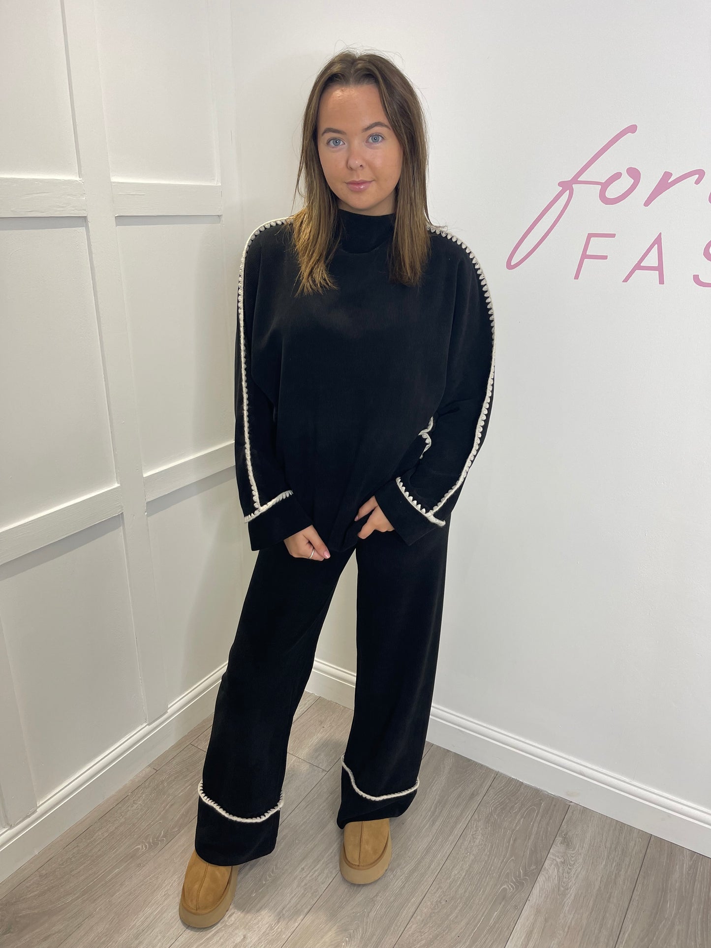 IVY Black Pipeline Contrast Loungewear Set