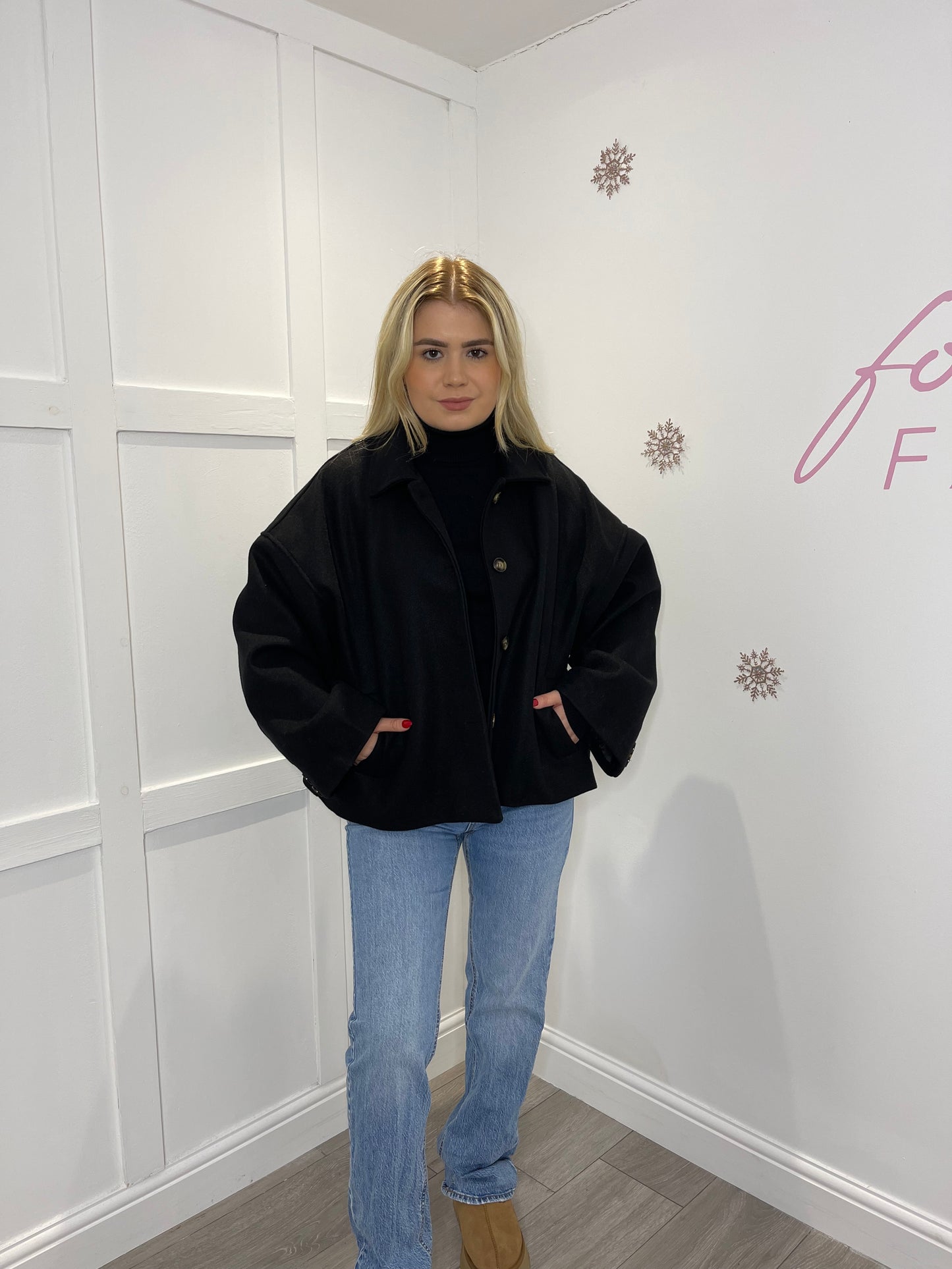 AMANDA Black Thick Button Jacket