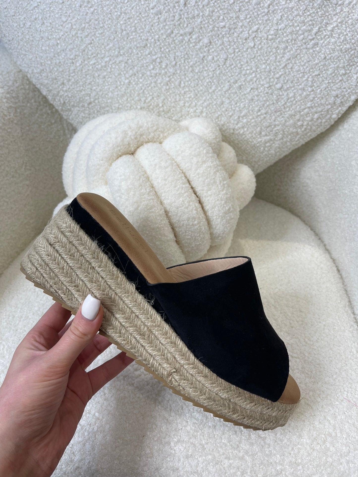 ABBY Black Platform Wedges