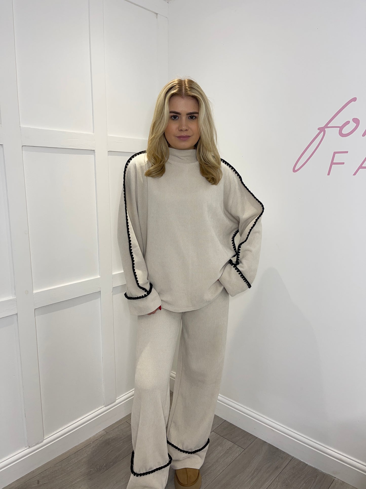 MADDIE Beige Pipeline Contrast Loungewear Set
