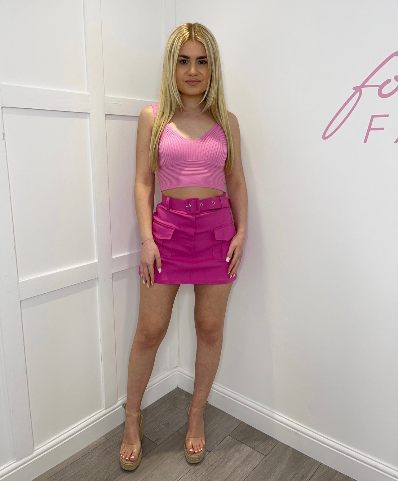MILEY Ribbed Hot Pink Crop Top