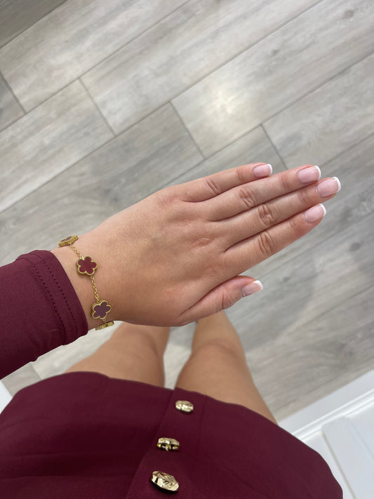 CECILIA Burgundy Clover Style Bracelet