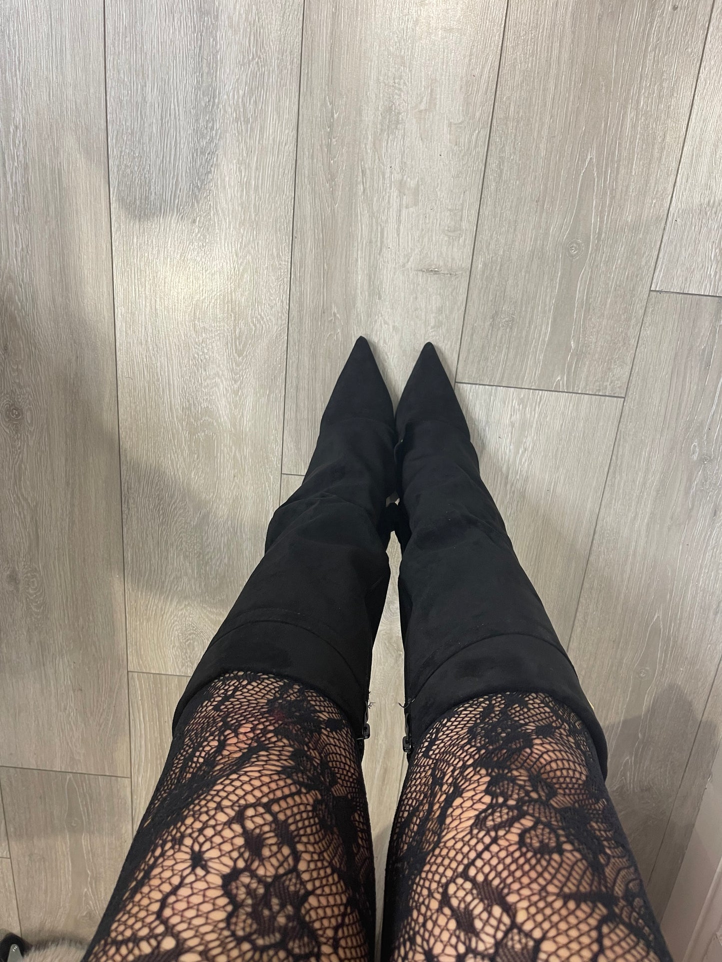 ELIANA Knee High Lock Suede Boots