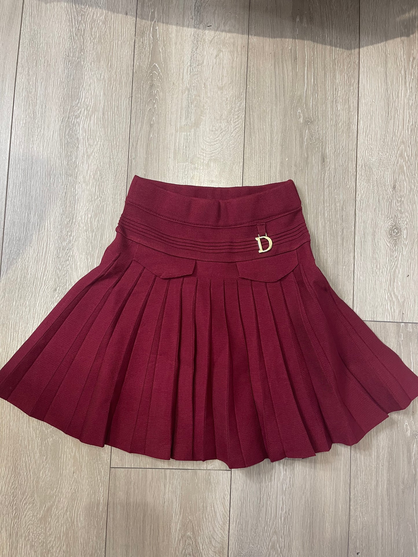 LORNA Premium Fine Knit Burgundy Pleated Skirt