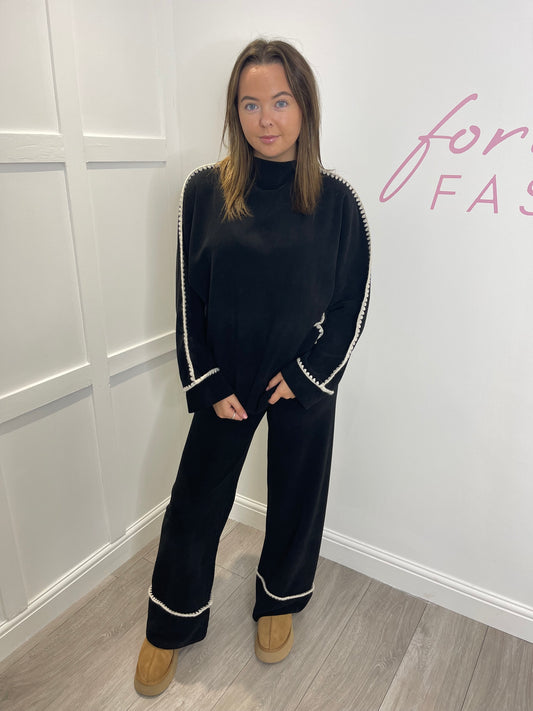 IVY Black Pipeline Contrast Loungewear Set