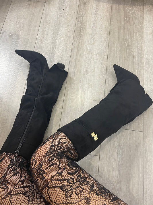 ELIANA Knee High Lock Suede Boots