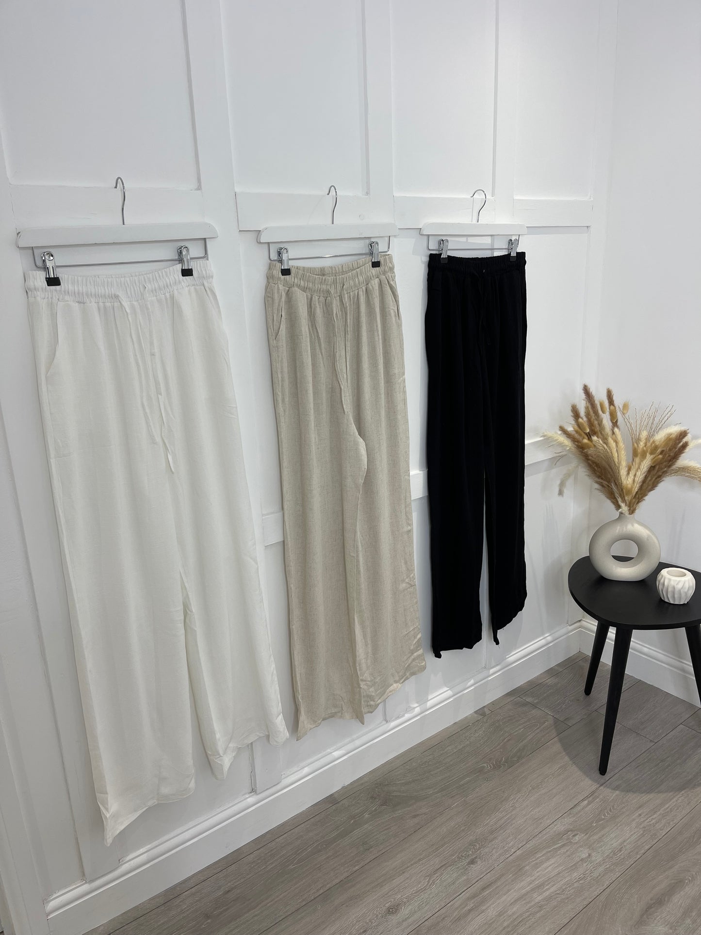 ASTRID White Drawstring Linen Trousers