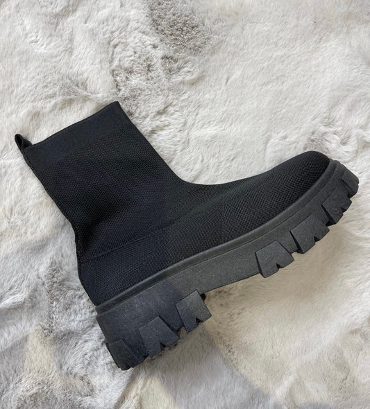 SIENNA Black Chunky Boots